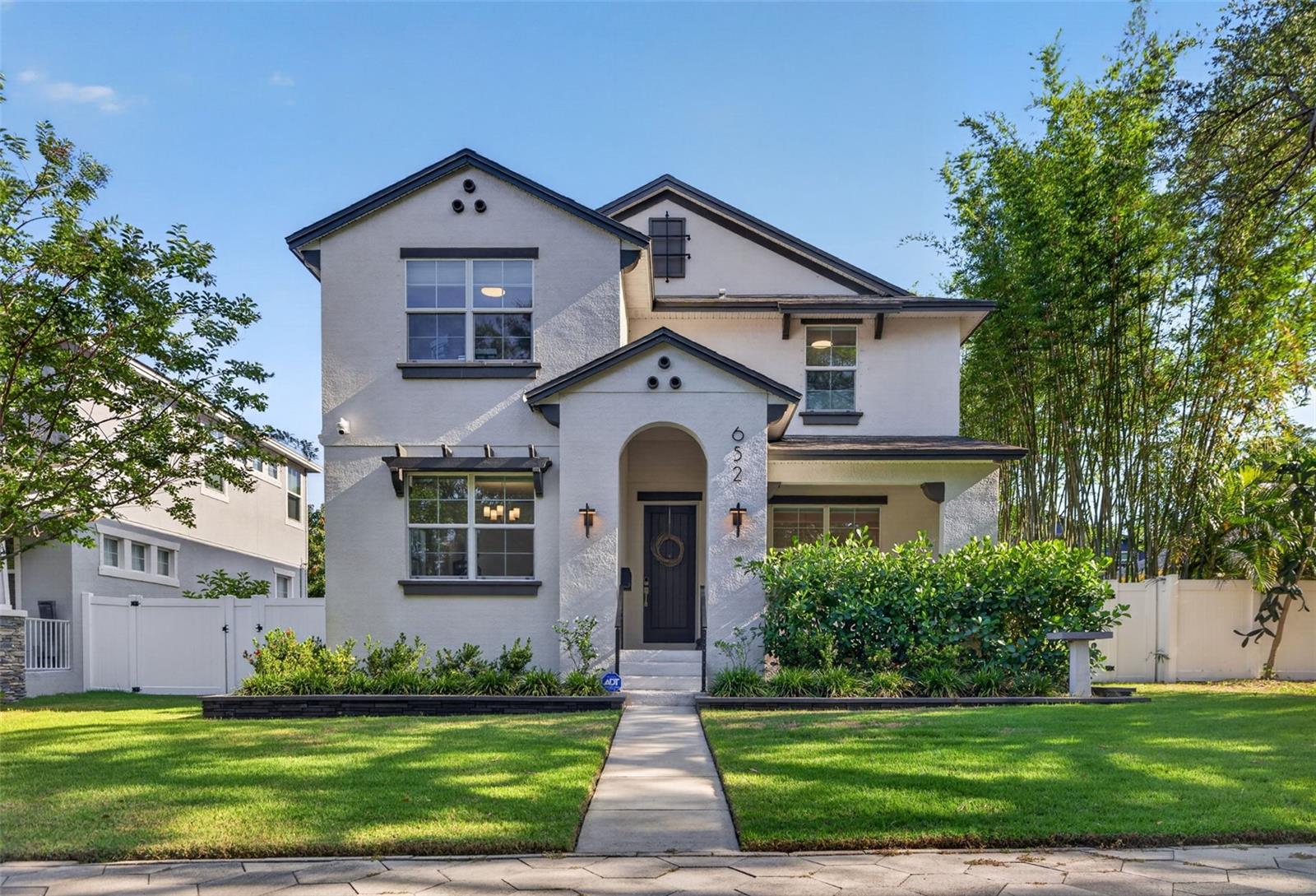 652 10th Avenue, FL