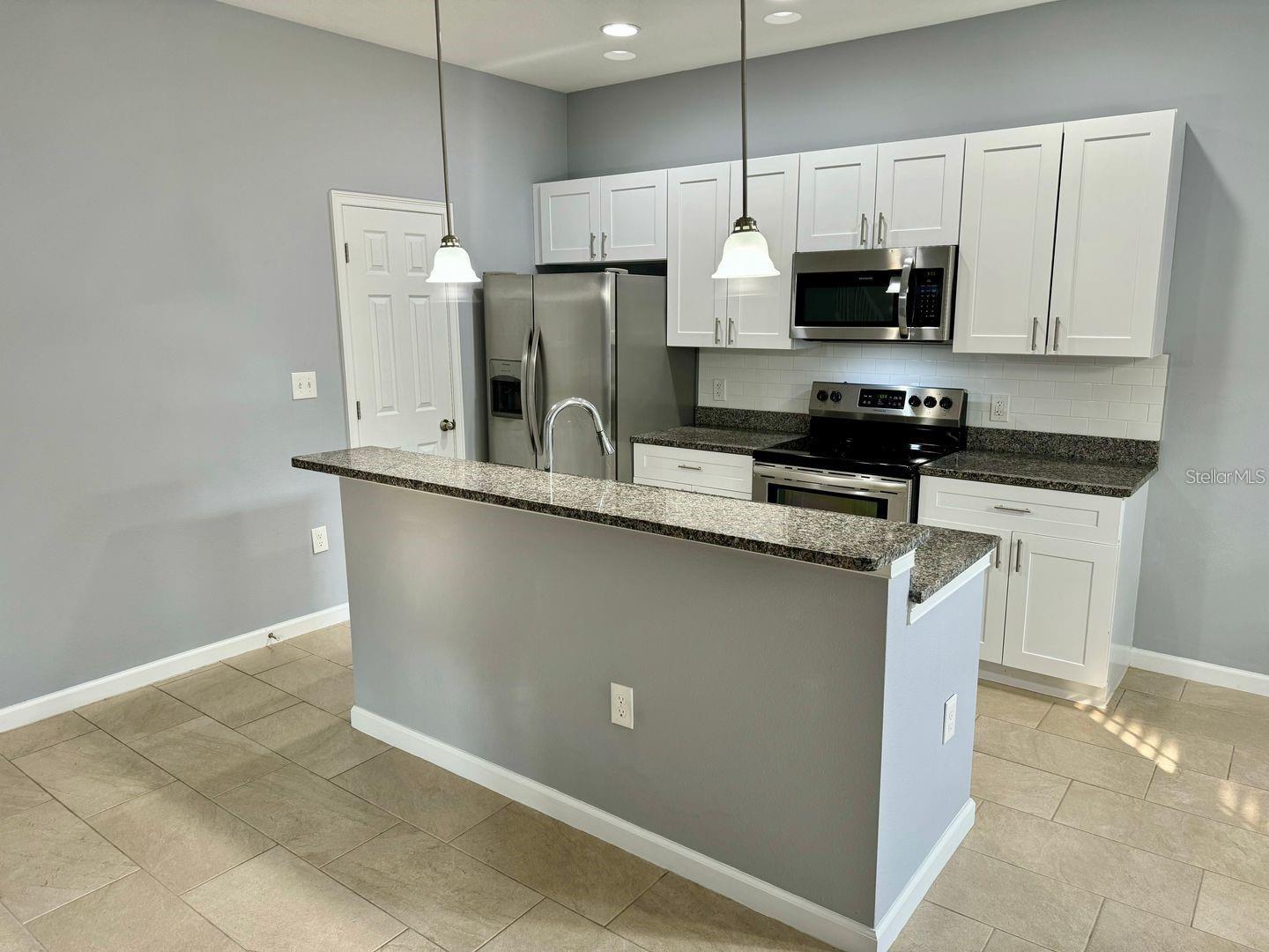 930 Lakefront Village Drive, FL