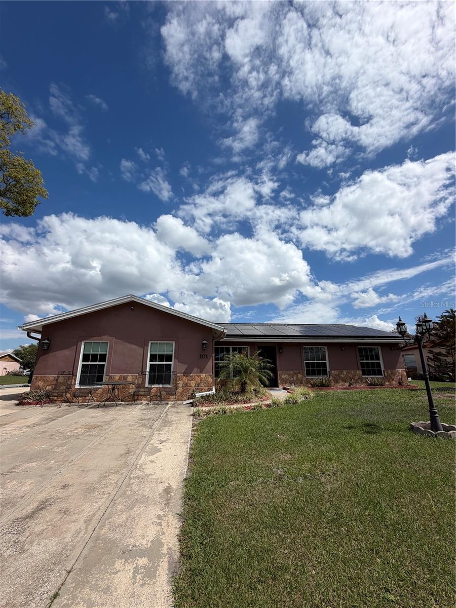 101 Gardenia Road, FL