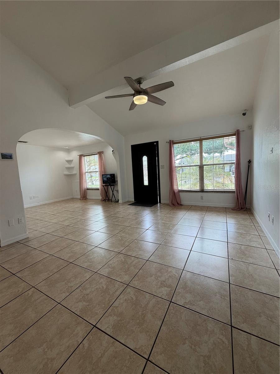 101 Gardenia Road, FL