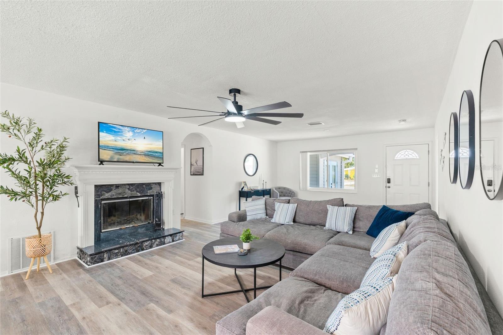 3007 Florida Boulevard, FL