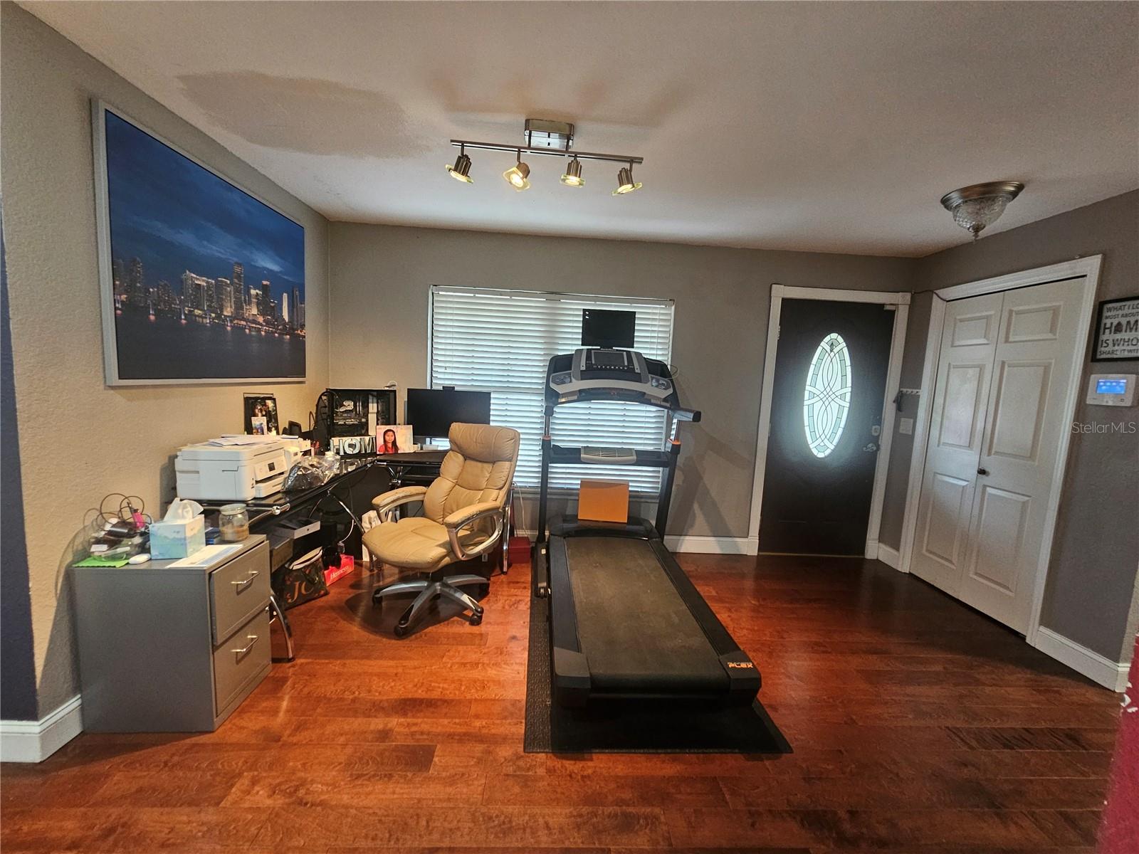 204 Jenny Way, FL