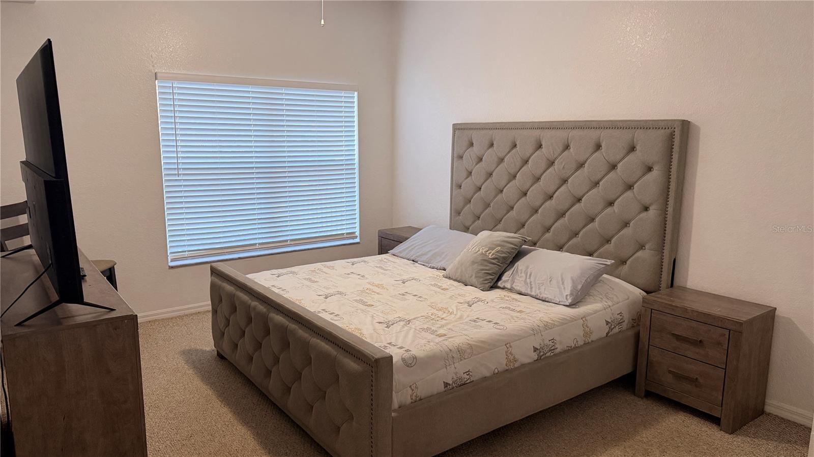 4005 Santa Maria, FL