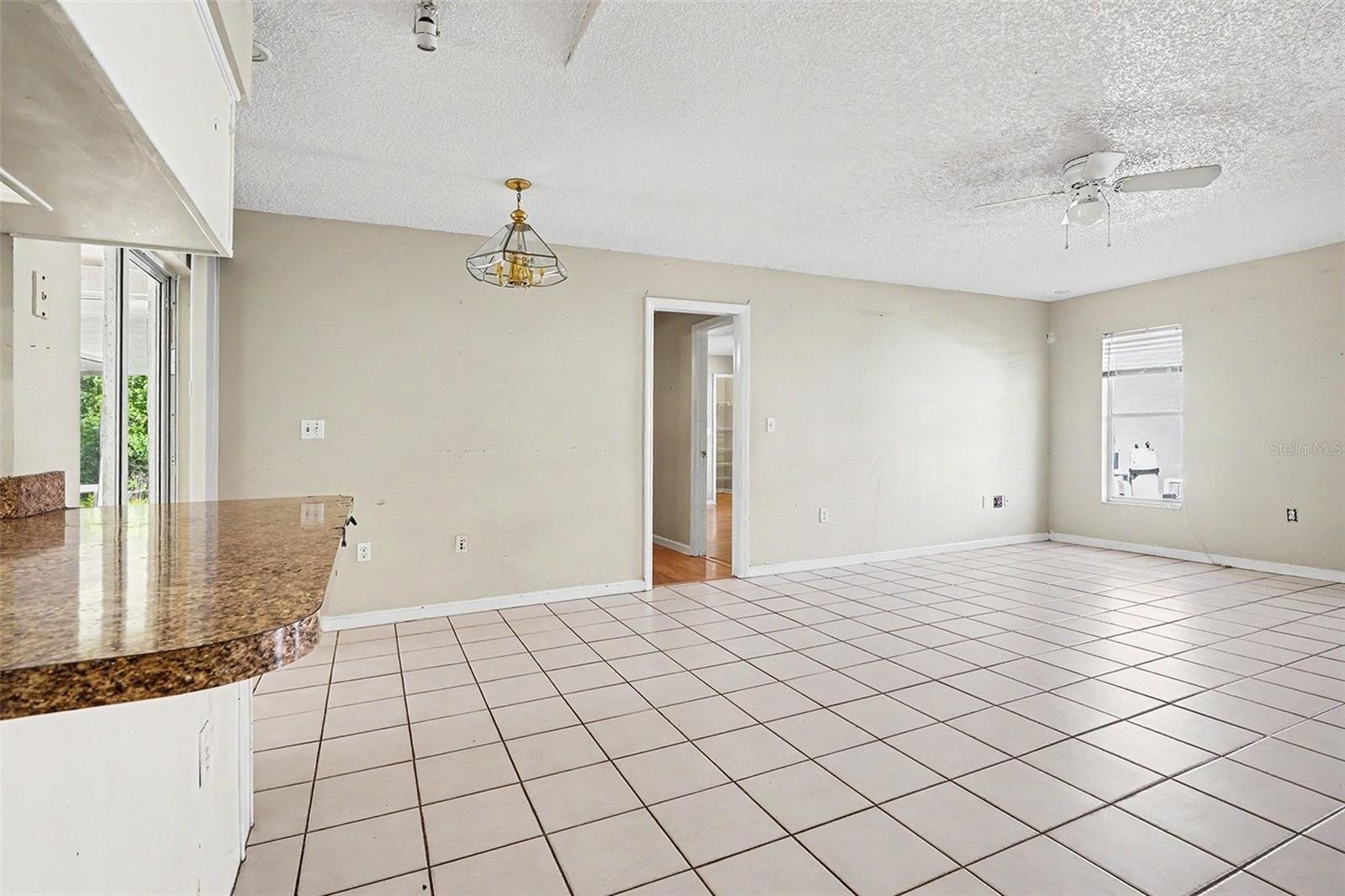2537 Jasmine Trace Drive, FL