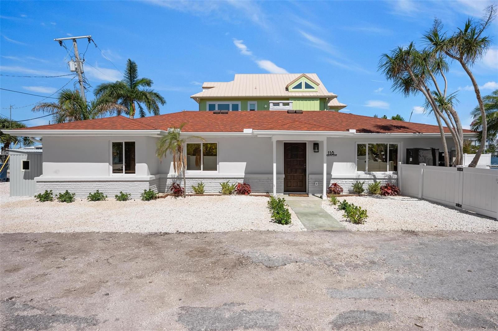 118 9th Street, FL