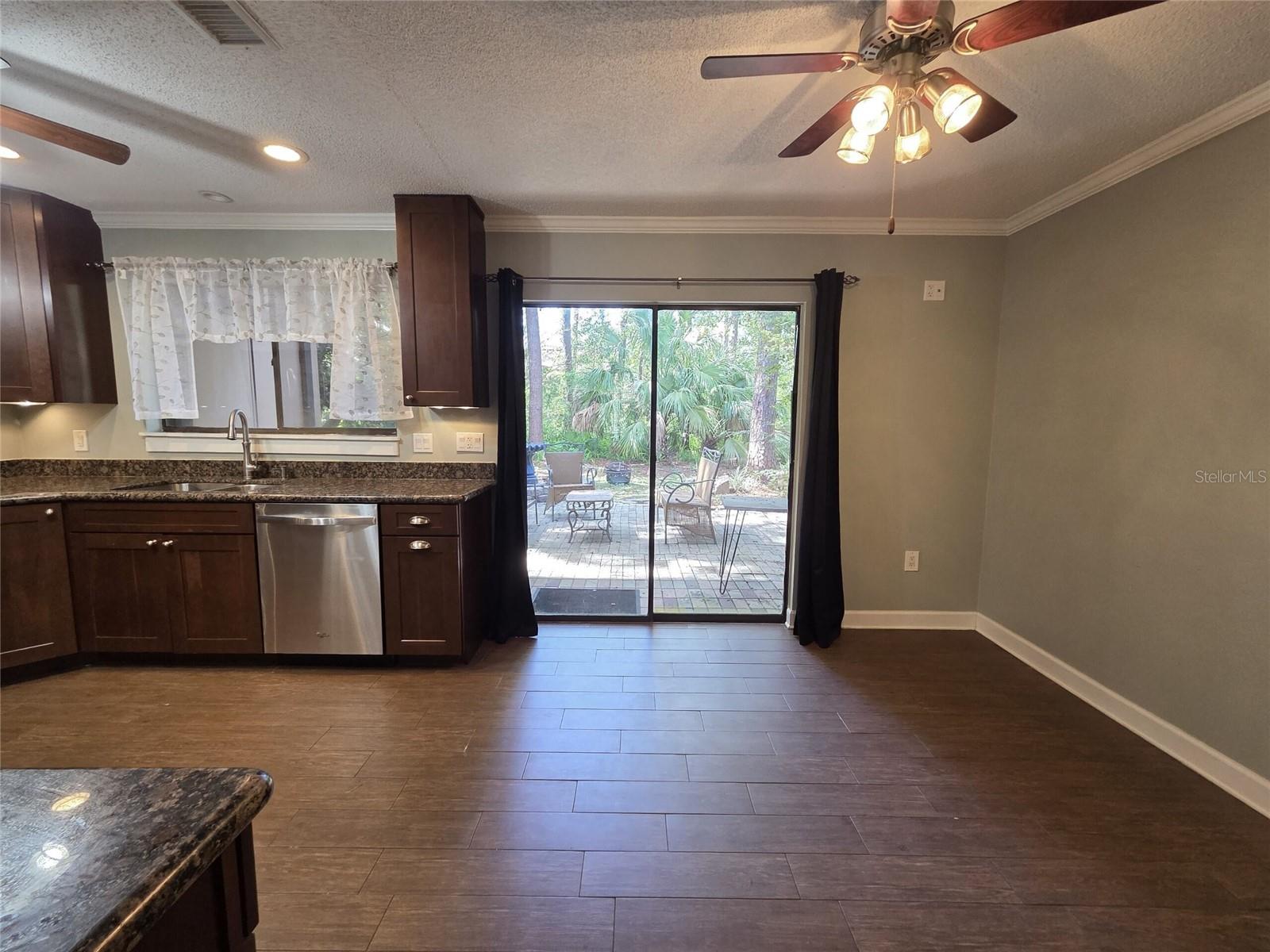 2478 Forest Way, FL