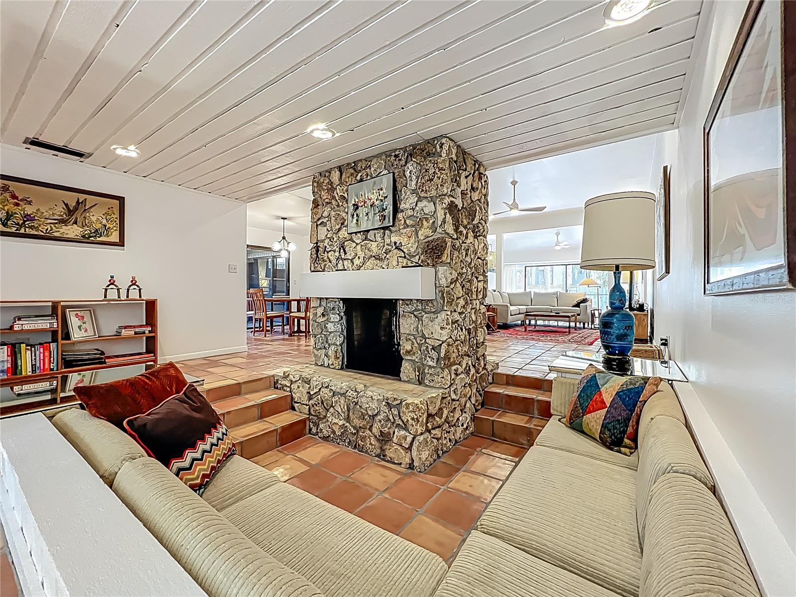 210 Weeping Elm Lane, FL