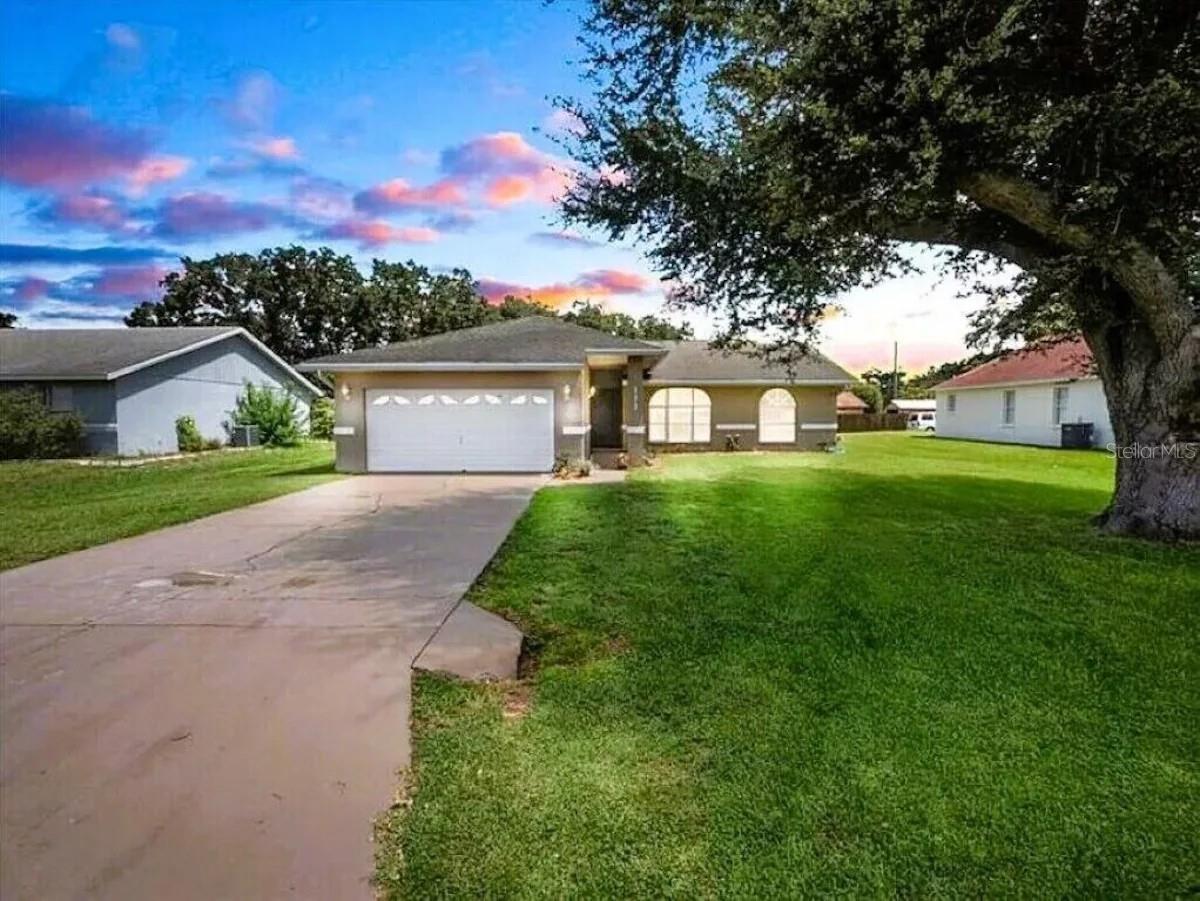 111 Lindale Street, FL