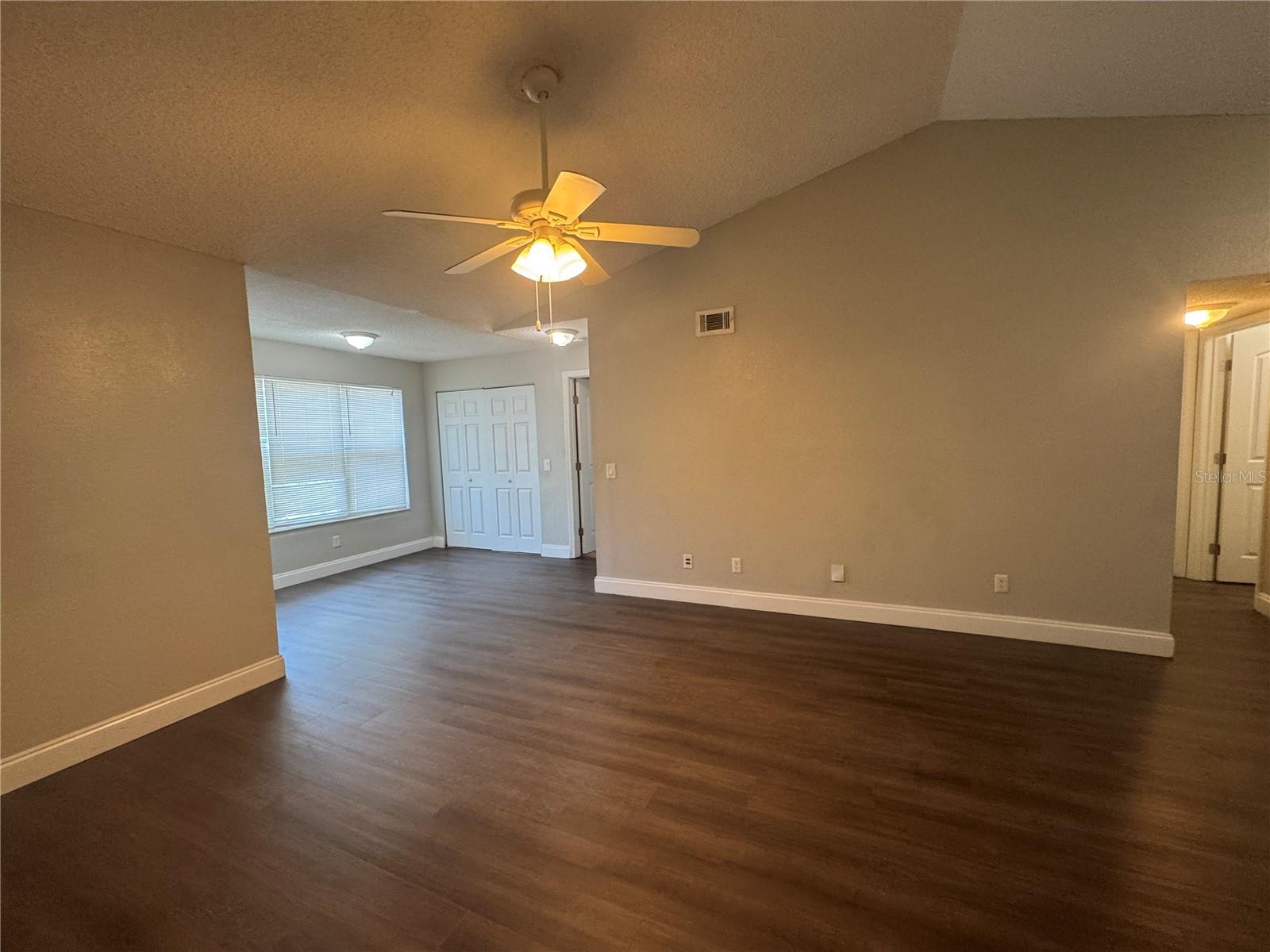 4532 Commander Drive, FL