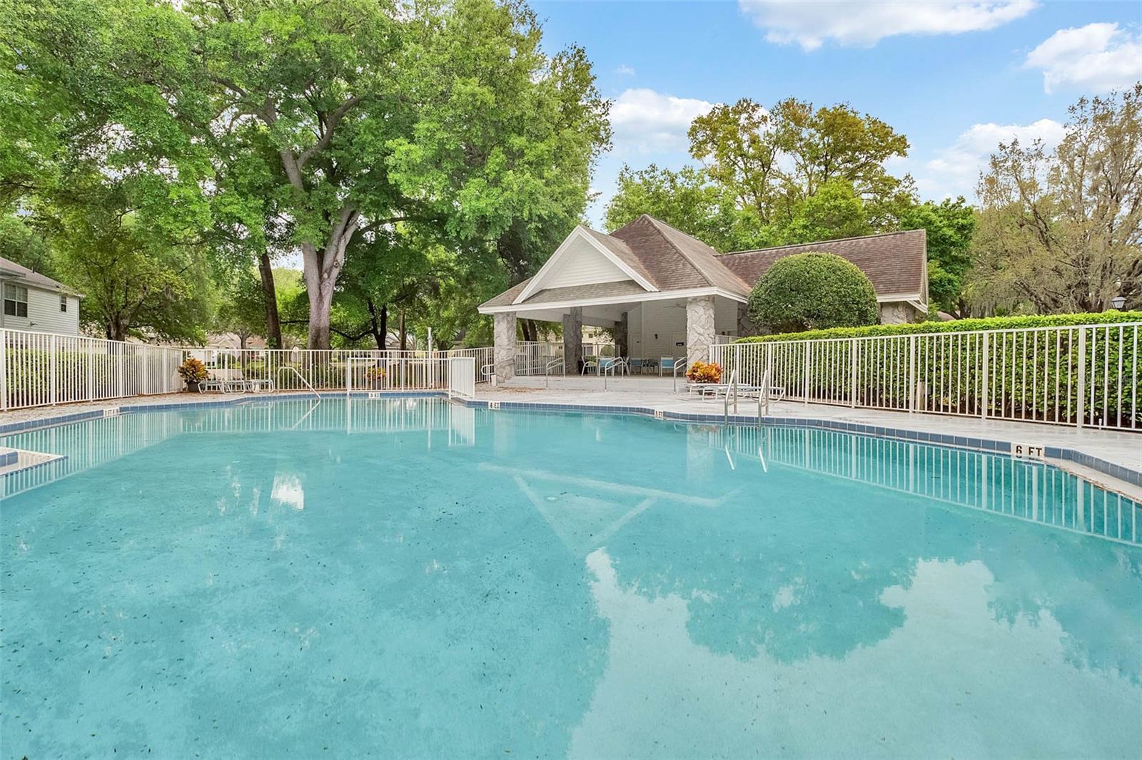 930 Loch Carron, FL