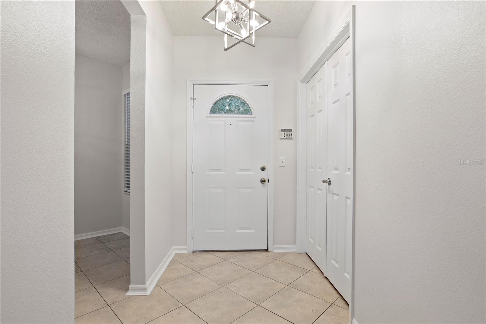 580 Cranes Way, FL