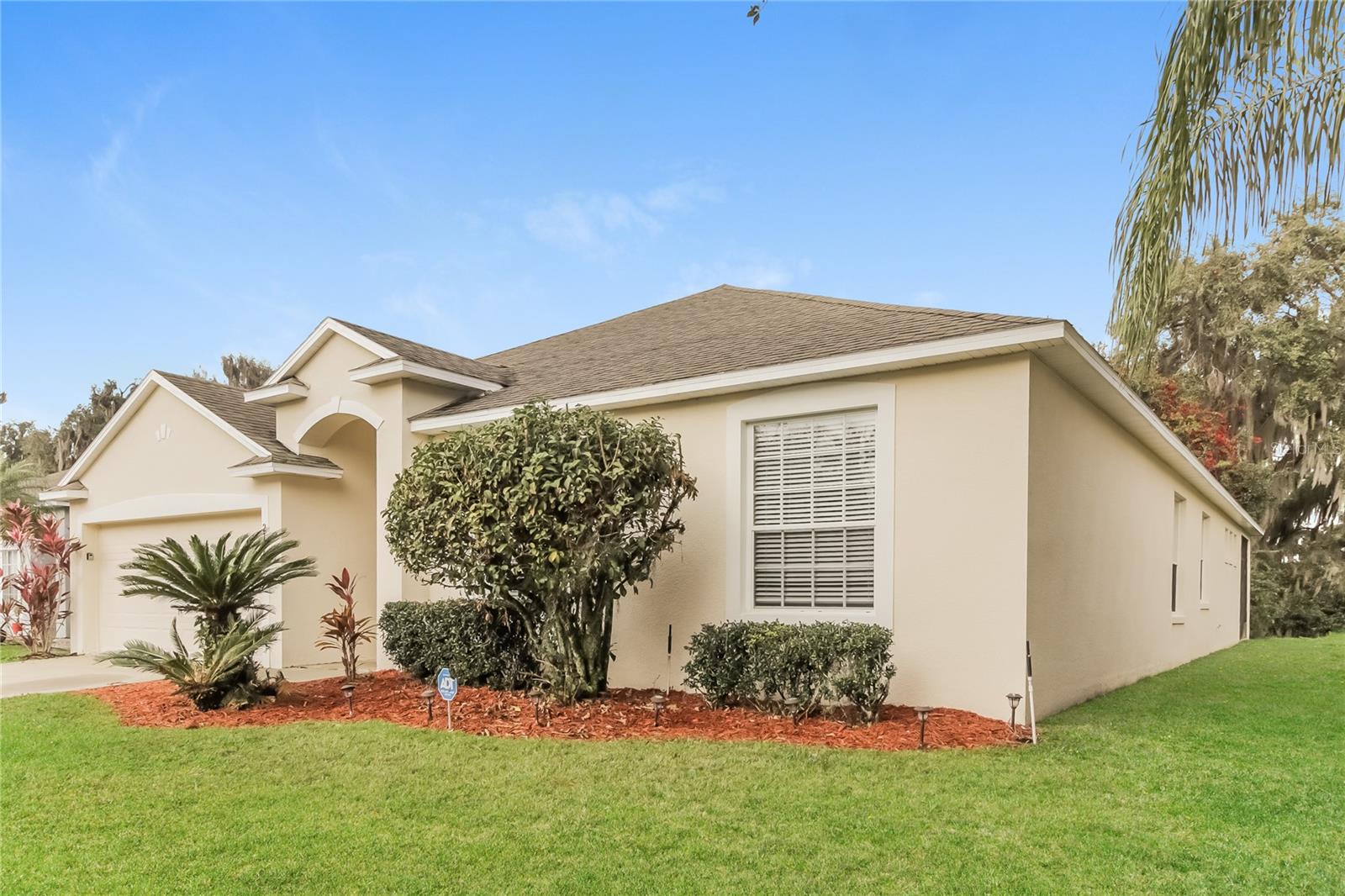 2114 The Oaks Boulevard, FL