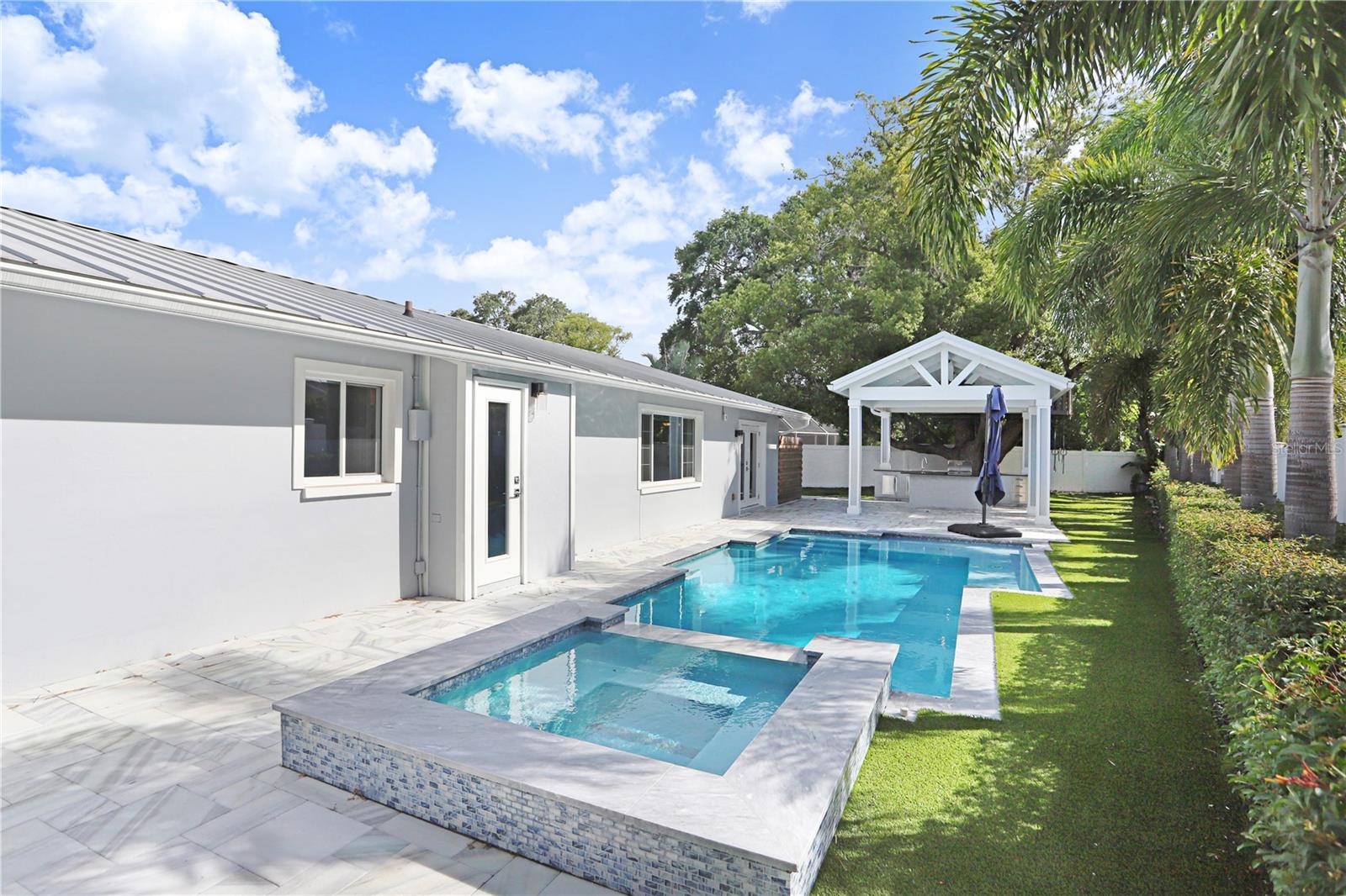 8404 Blackstone Court, FL