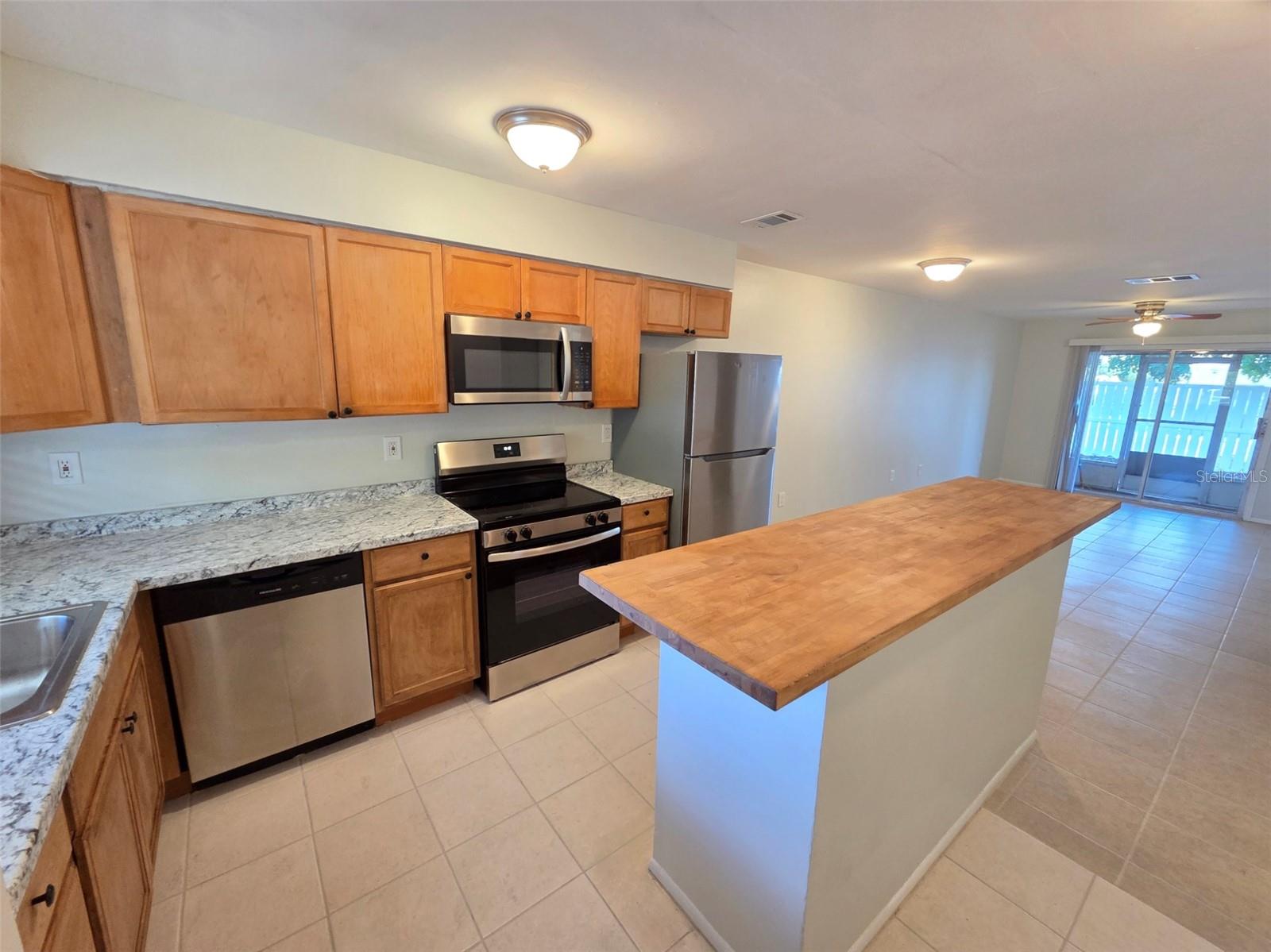1009 63rd, FL