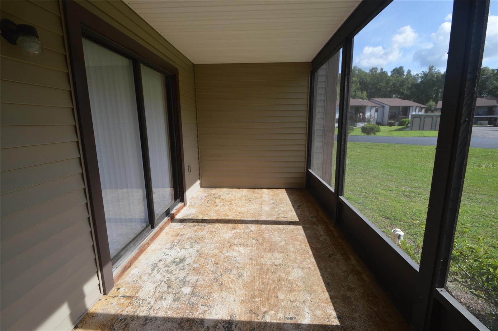 12010 Proctor Loop, FL