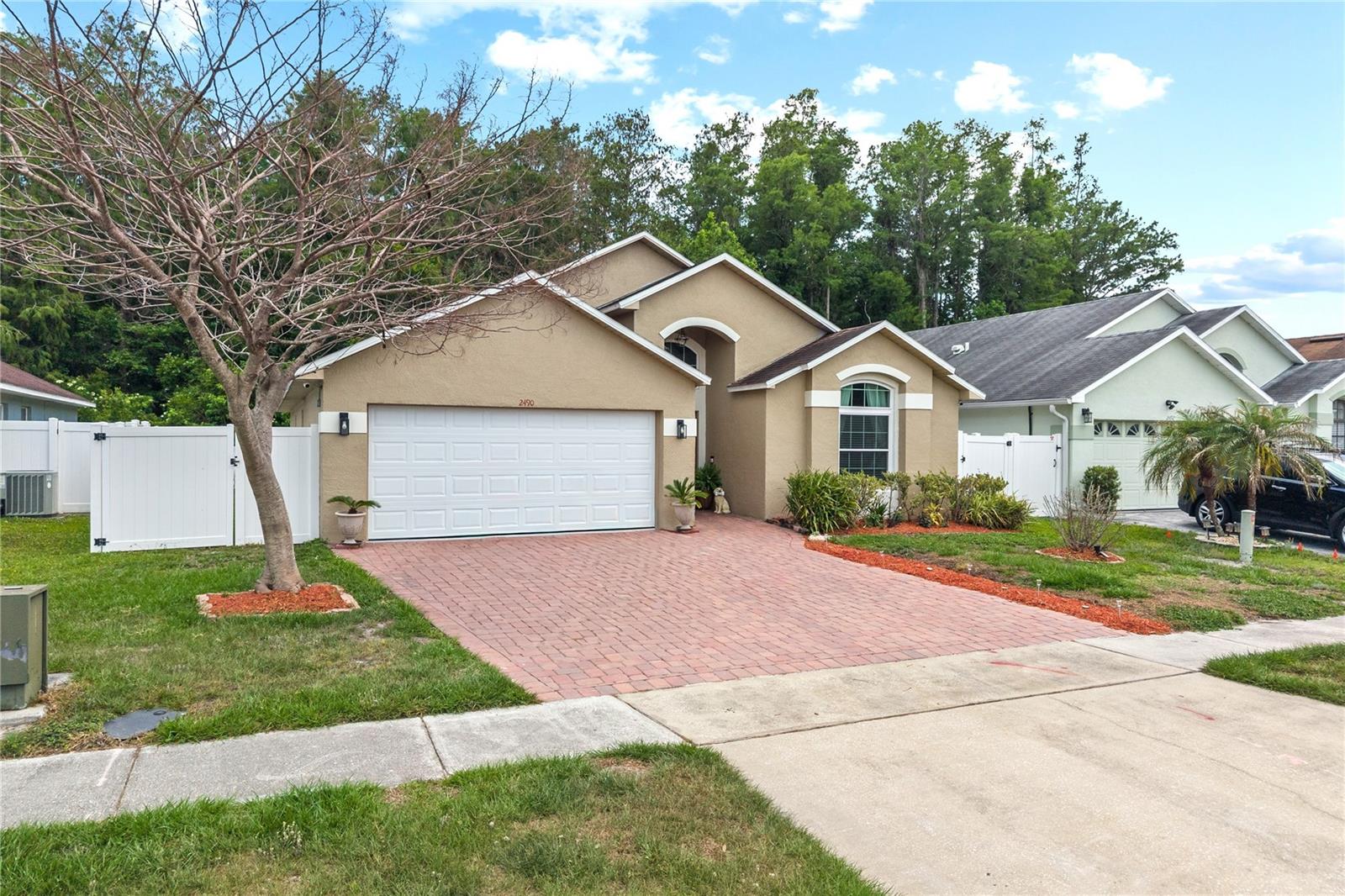 2490 Shelby Circle, FL