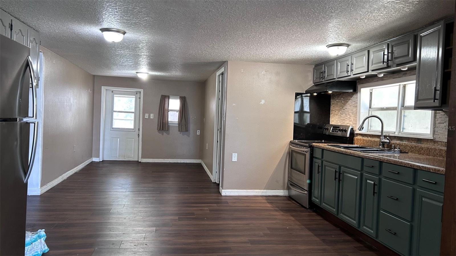 4800 Petroff Avenue, FL