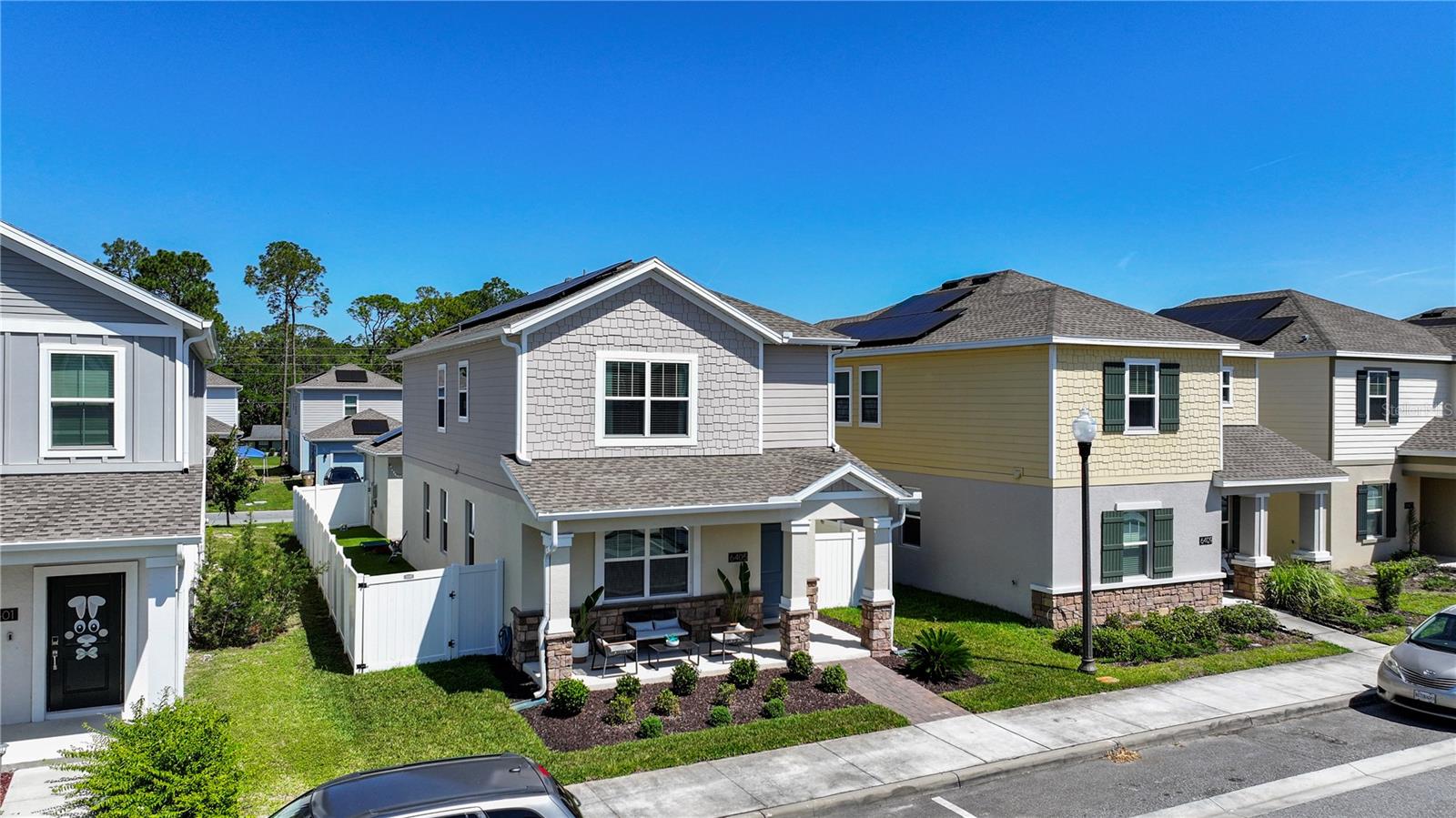6405 Sprucepine Lane, FL