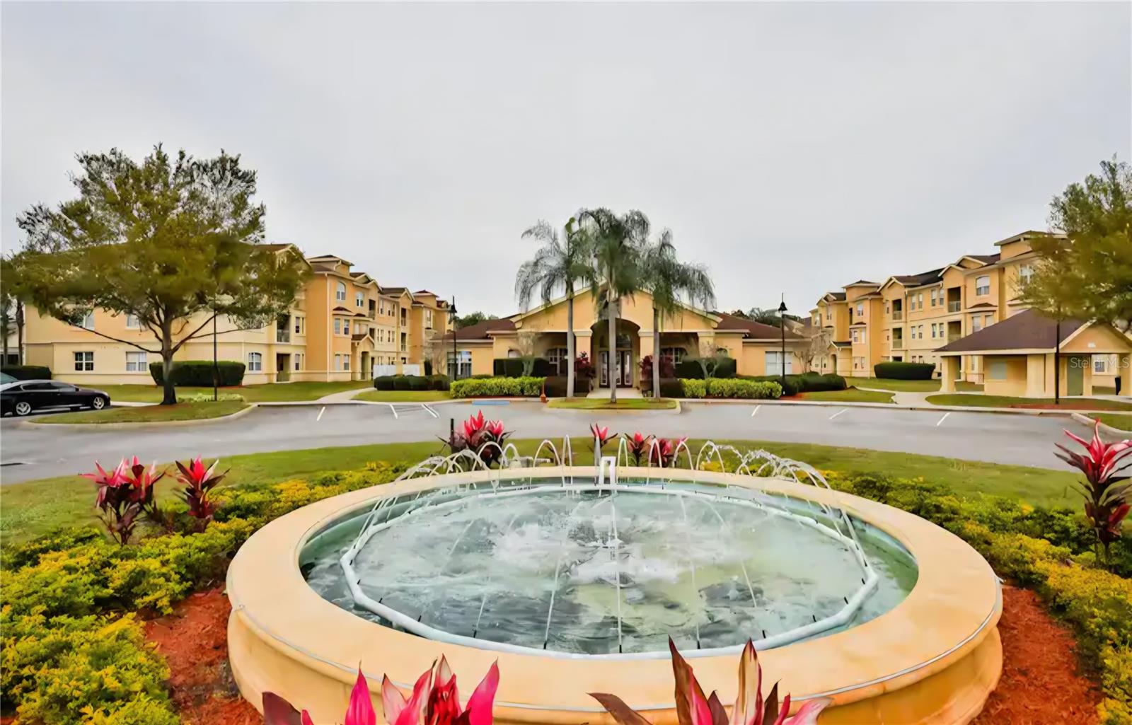 818 Terrace Ridge Circle, FL