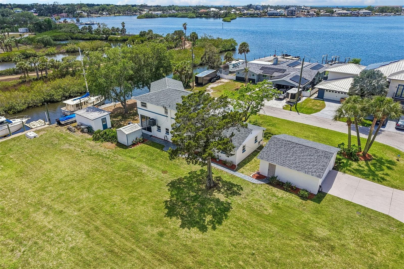 8212 Hayward Lane, FL