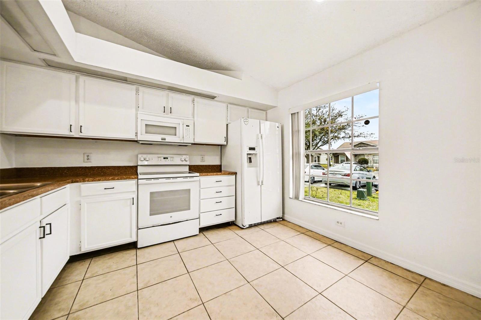 14657 Laguna Beach Circle, FL
