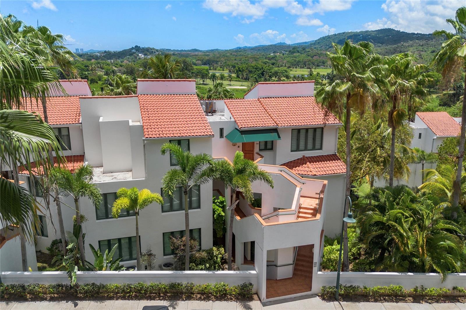 2101 Rio Mar Village, PR