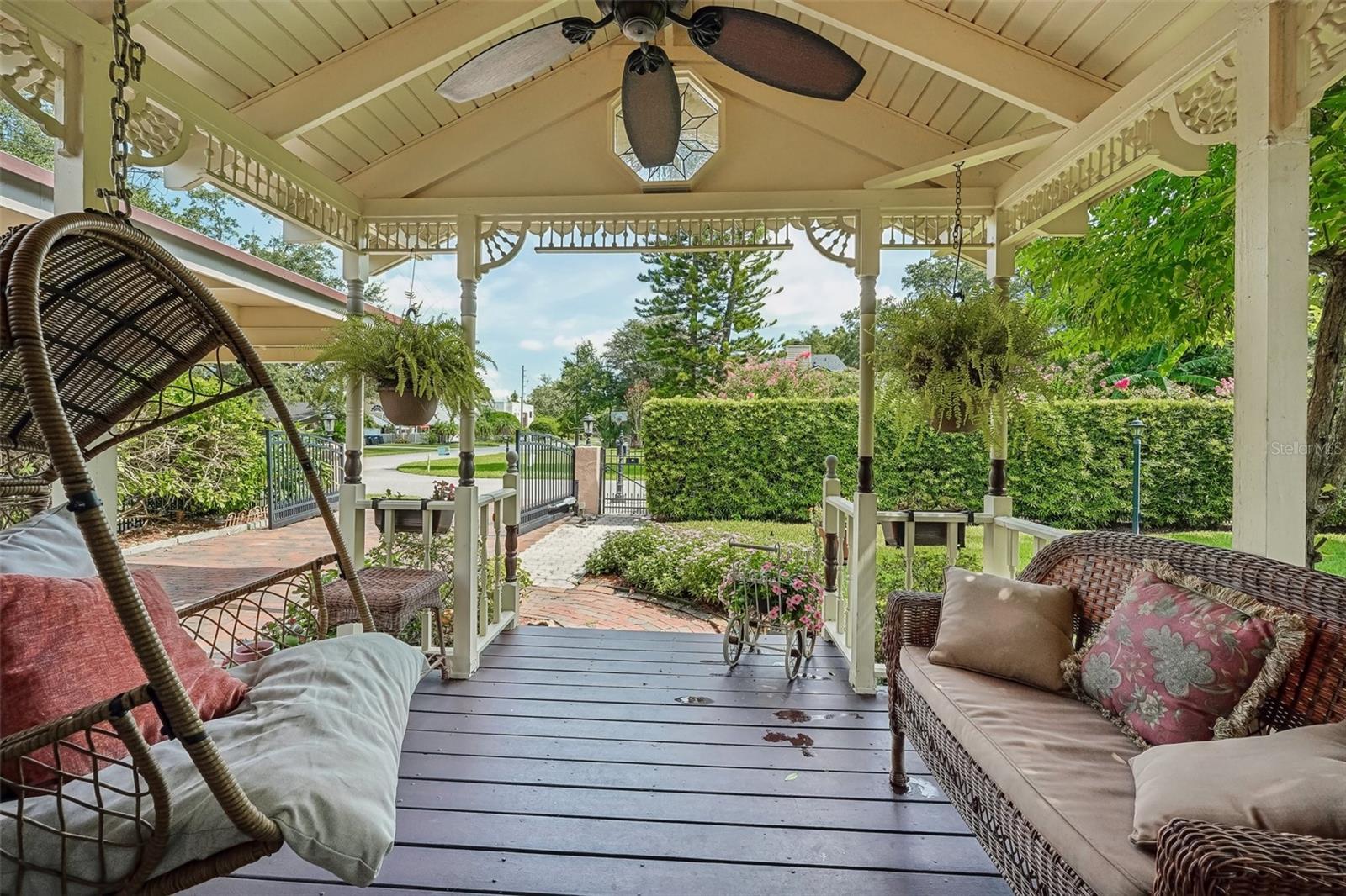 1020 Venetian Avenue, FL