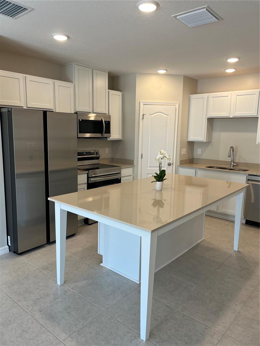 4117 Collegiate Boulevard, FL