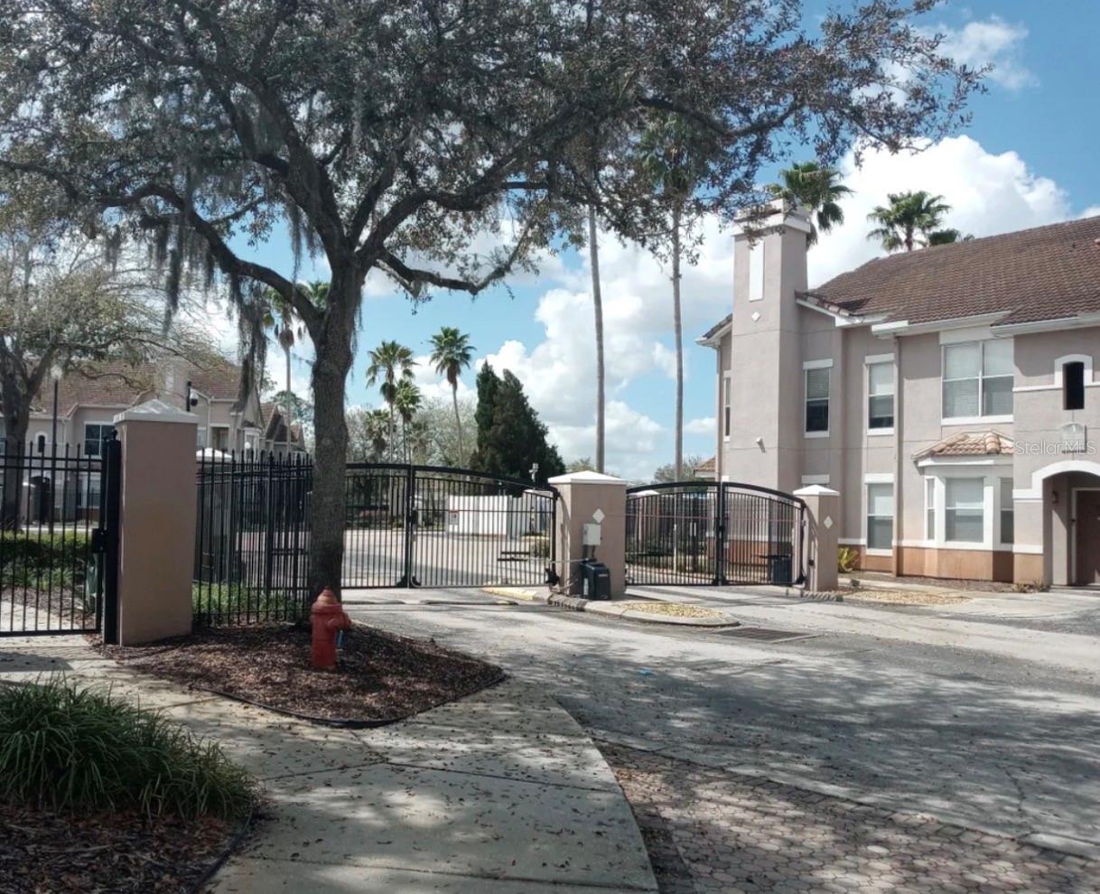 10405 Villa View Circle, FL