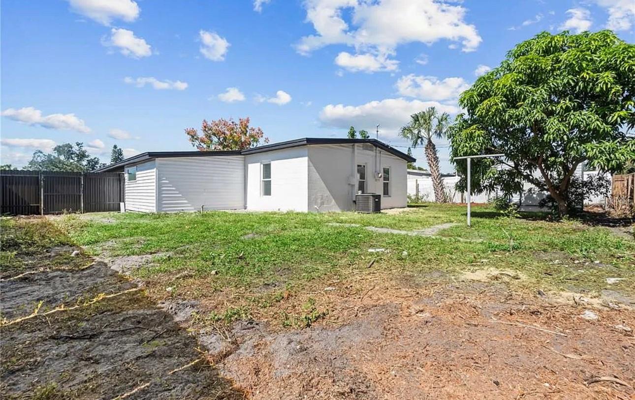 5101 Town N Country Boulevard, FL