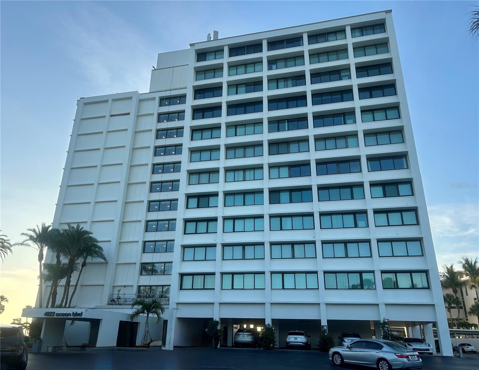 4822 Ocean Boulevard, FL