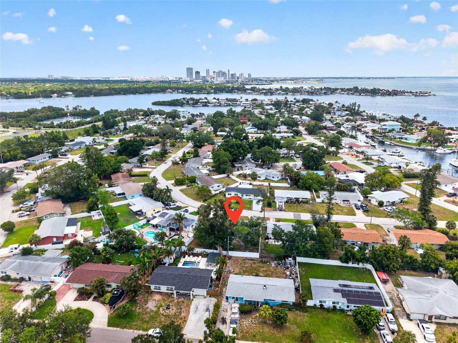 3673 Searobin Drive, FL