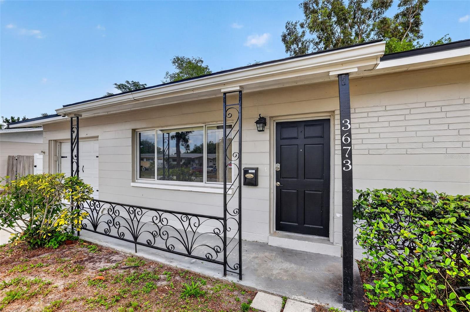 3673 Searobin Drive, FL