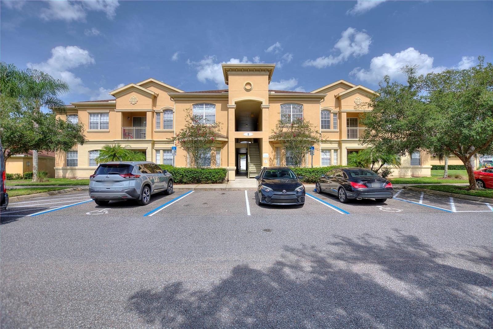 206 Terrace Ridge Circle, FL