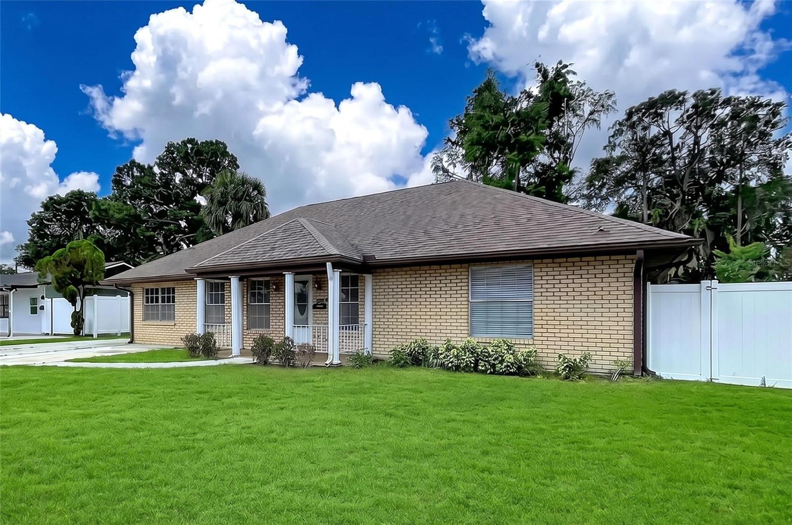 7706 Elm Street, FL