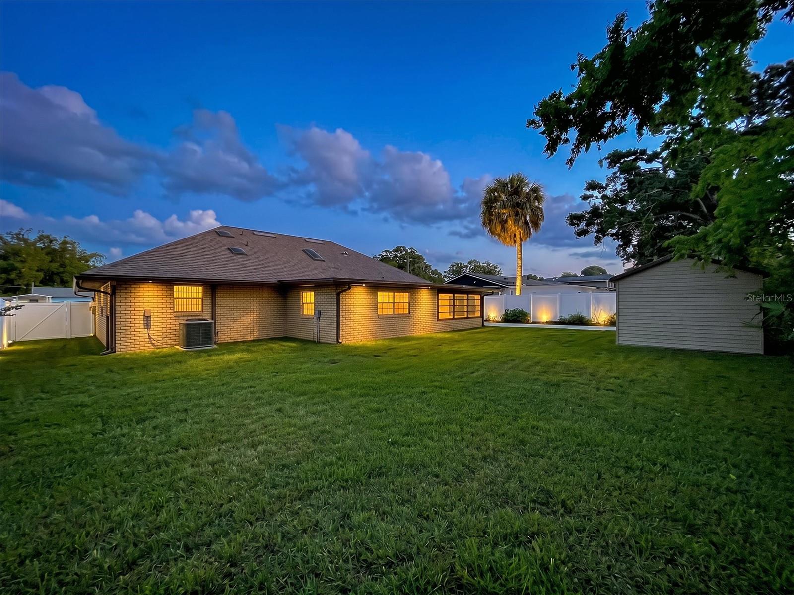 7706 Elm Street, FL