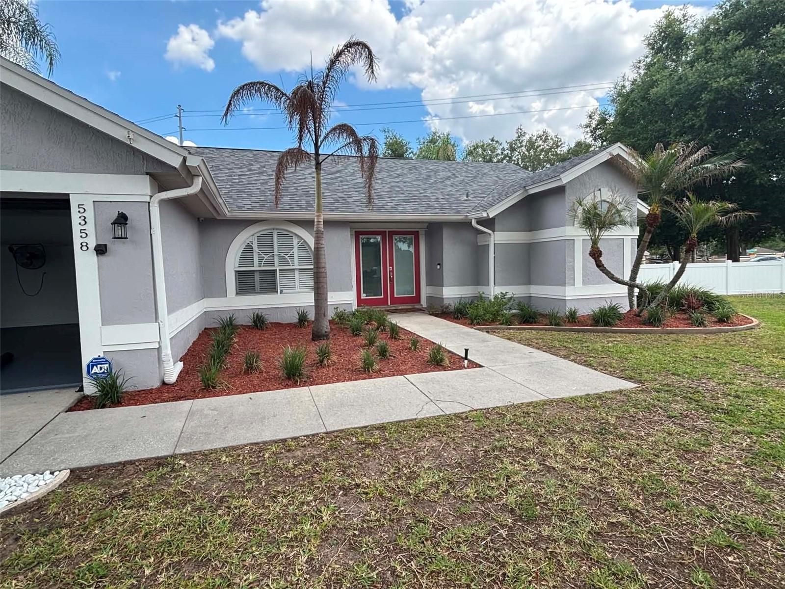 LAKELAND, FL