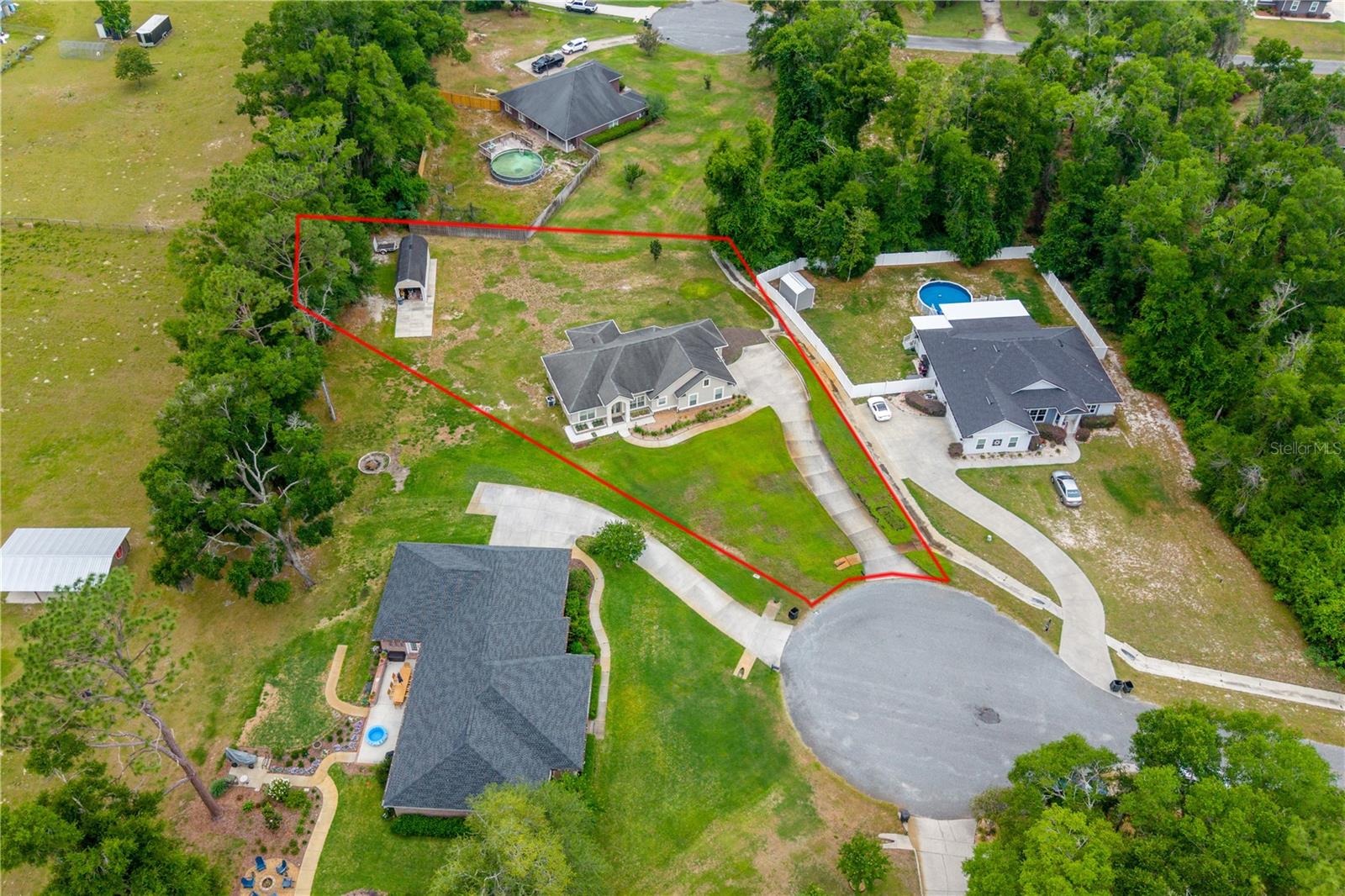 376 Fieldstone Court, FL