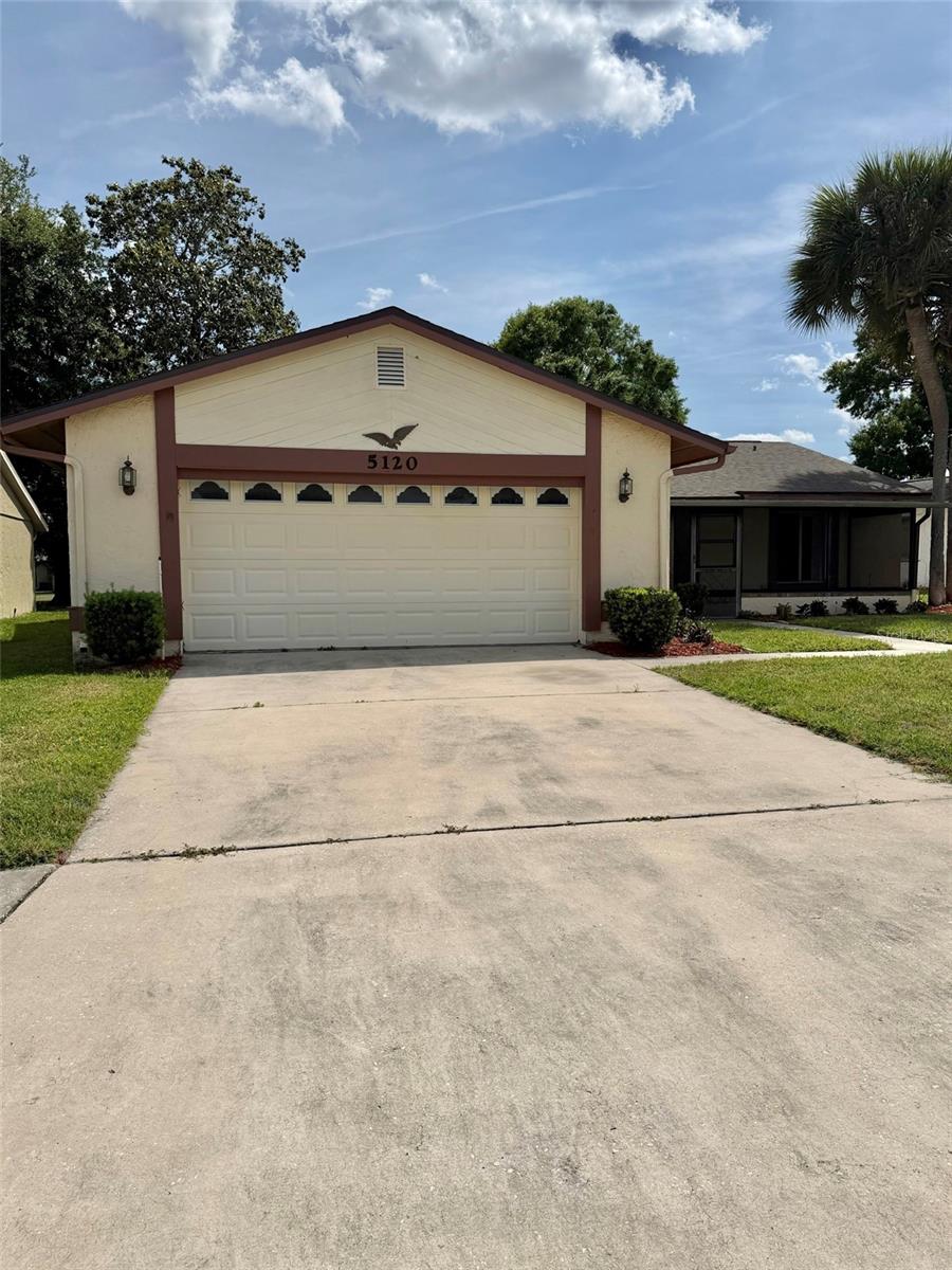 5120 Lazy Lake Circle, FL