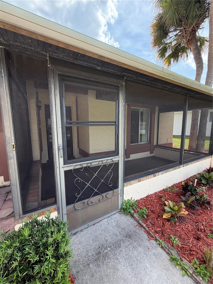 5120 Lazy Lake Circle, FL