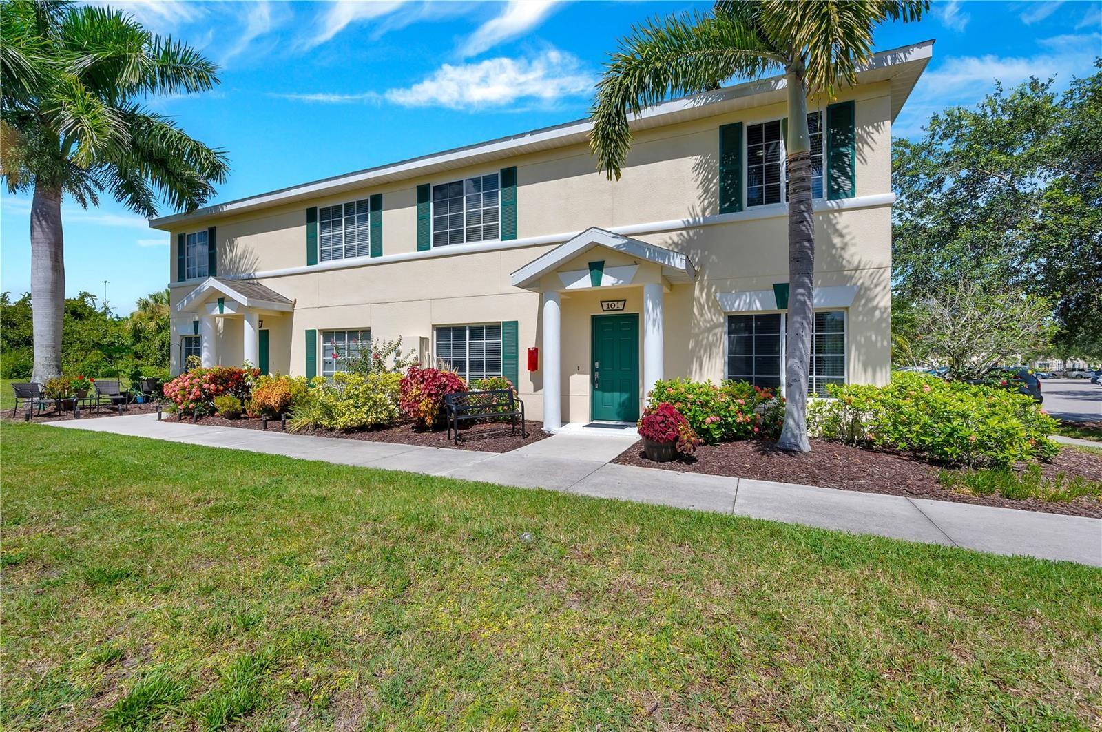 280 Cape Harbour Loop, FL