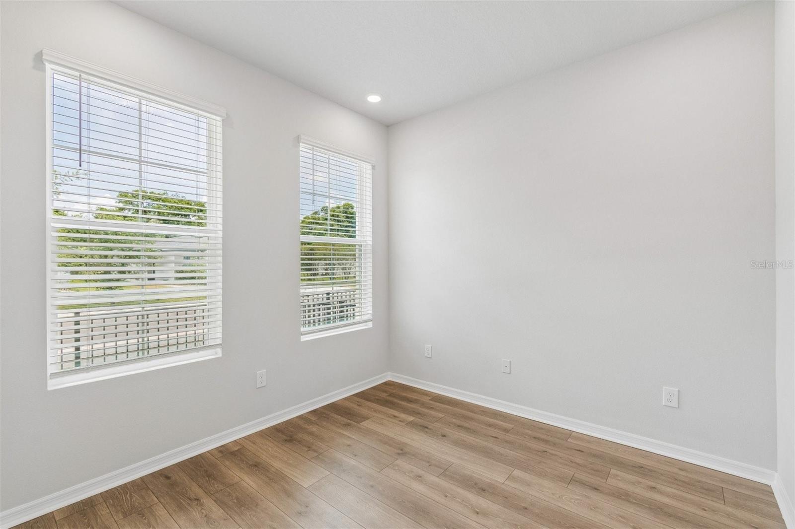 4357 Roush Avenue, FL