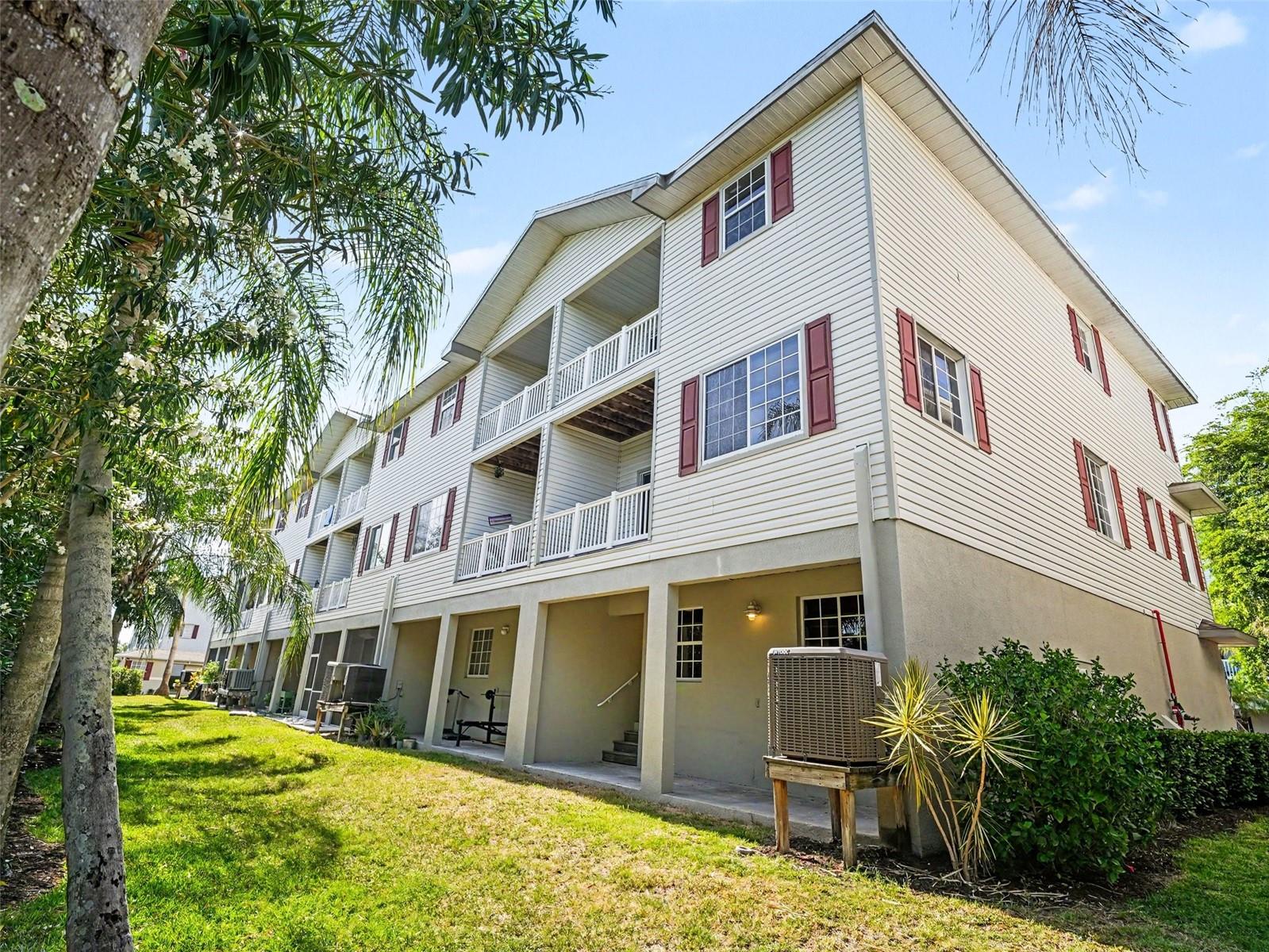 3325 10th Lane, FL