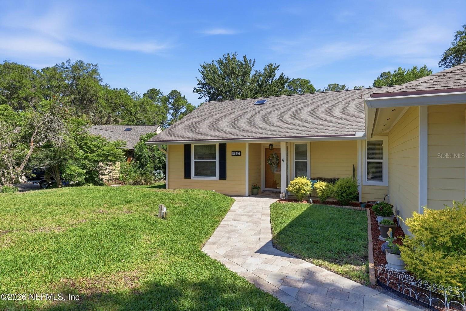 5327 Racoon Ridge Court, FL
