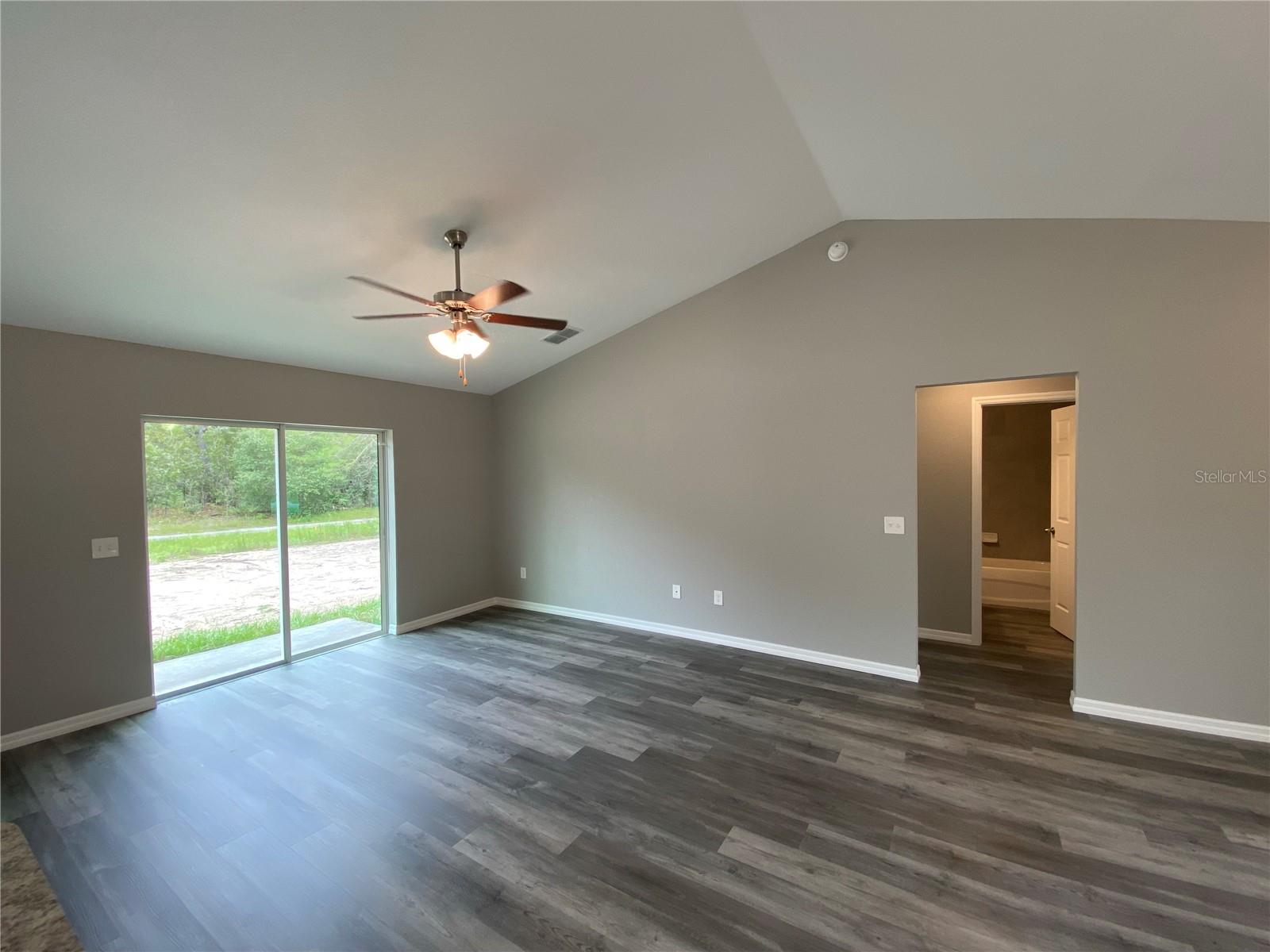 15945 57th Terrace Road, FL