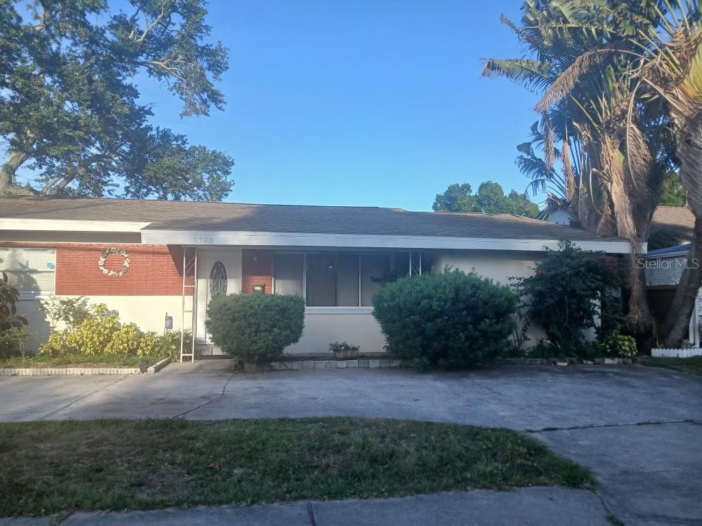 8595 52nd Street, FL