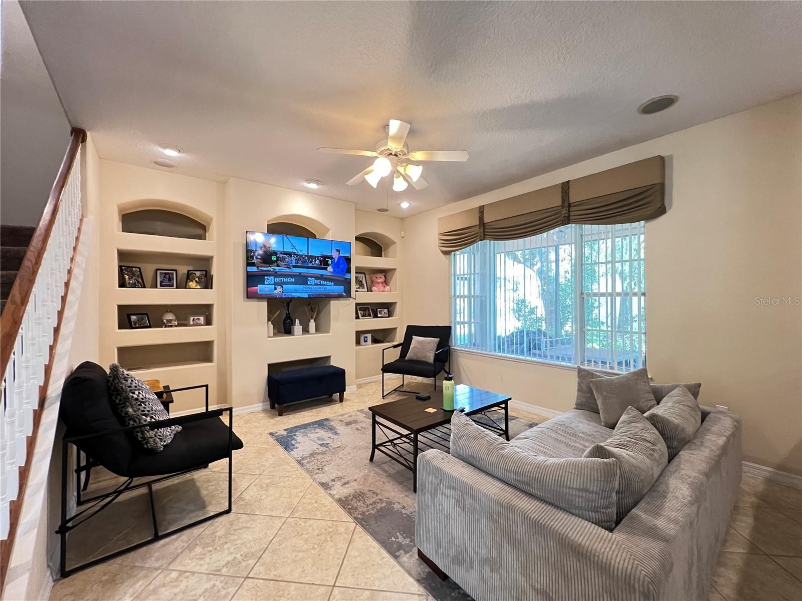 1607 Tail Feather Drive, FL