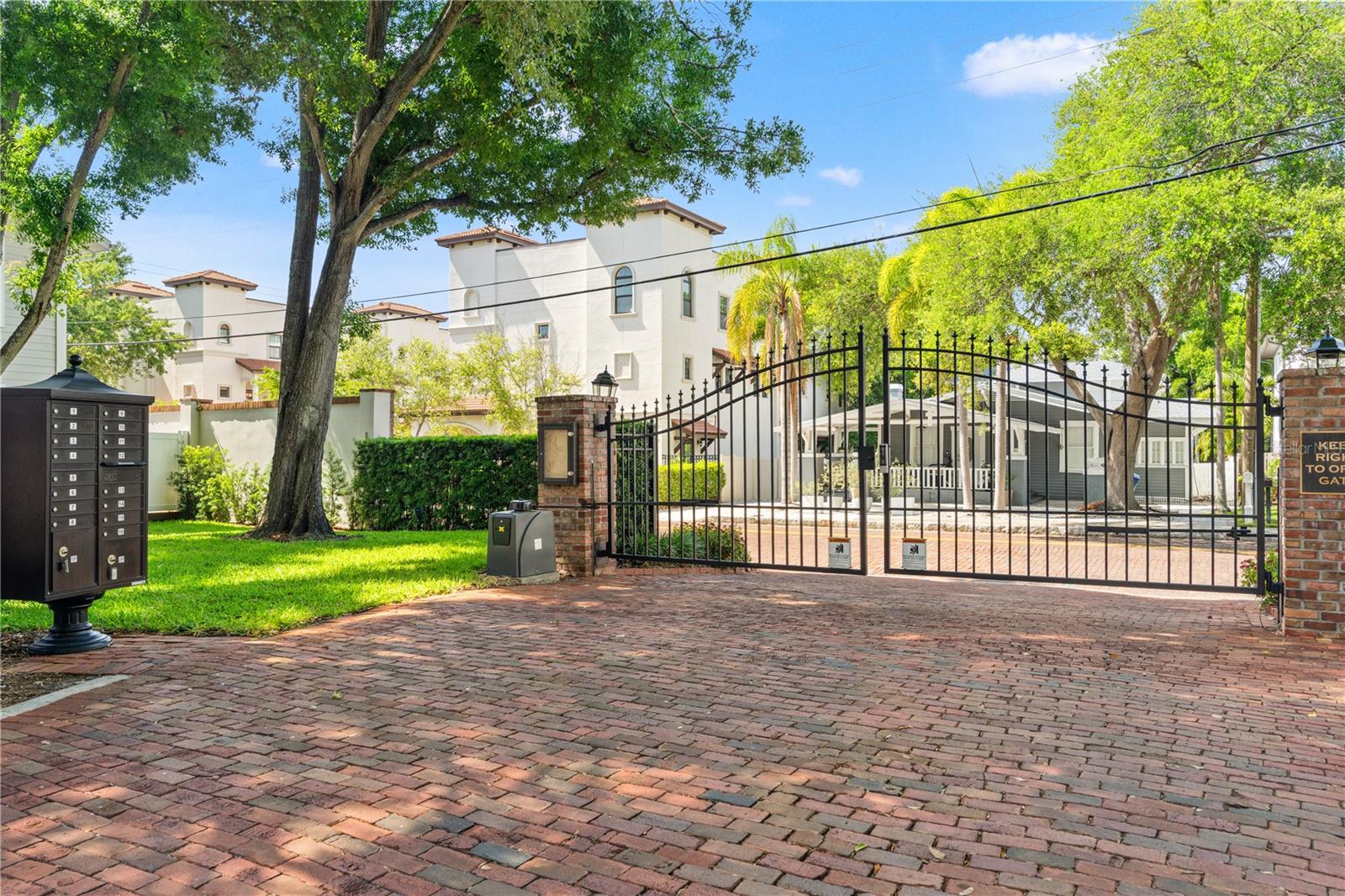 2920 El Prado Boulevard, FL