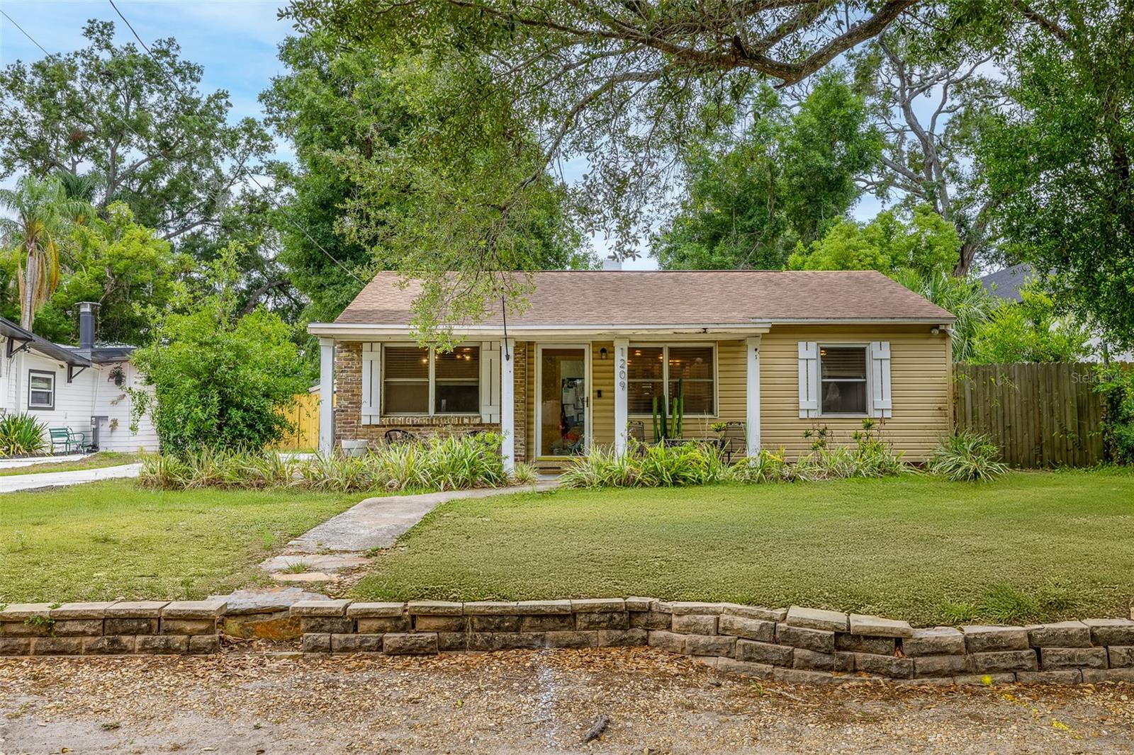 1209 North Street, FL