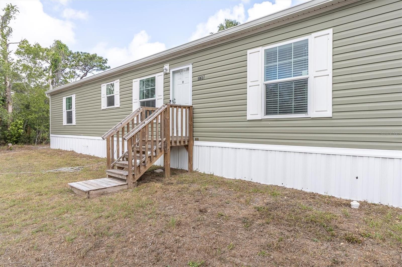 10617 Denton Avenue, FL